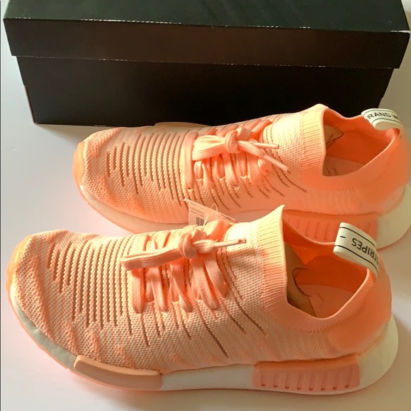 Primeknit NMD Adidas Sneakers 💥SALE💥 - Picture 7 of 8